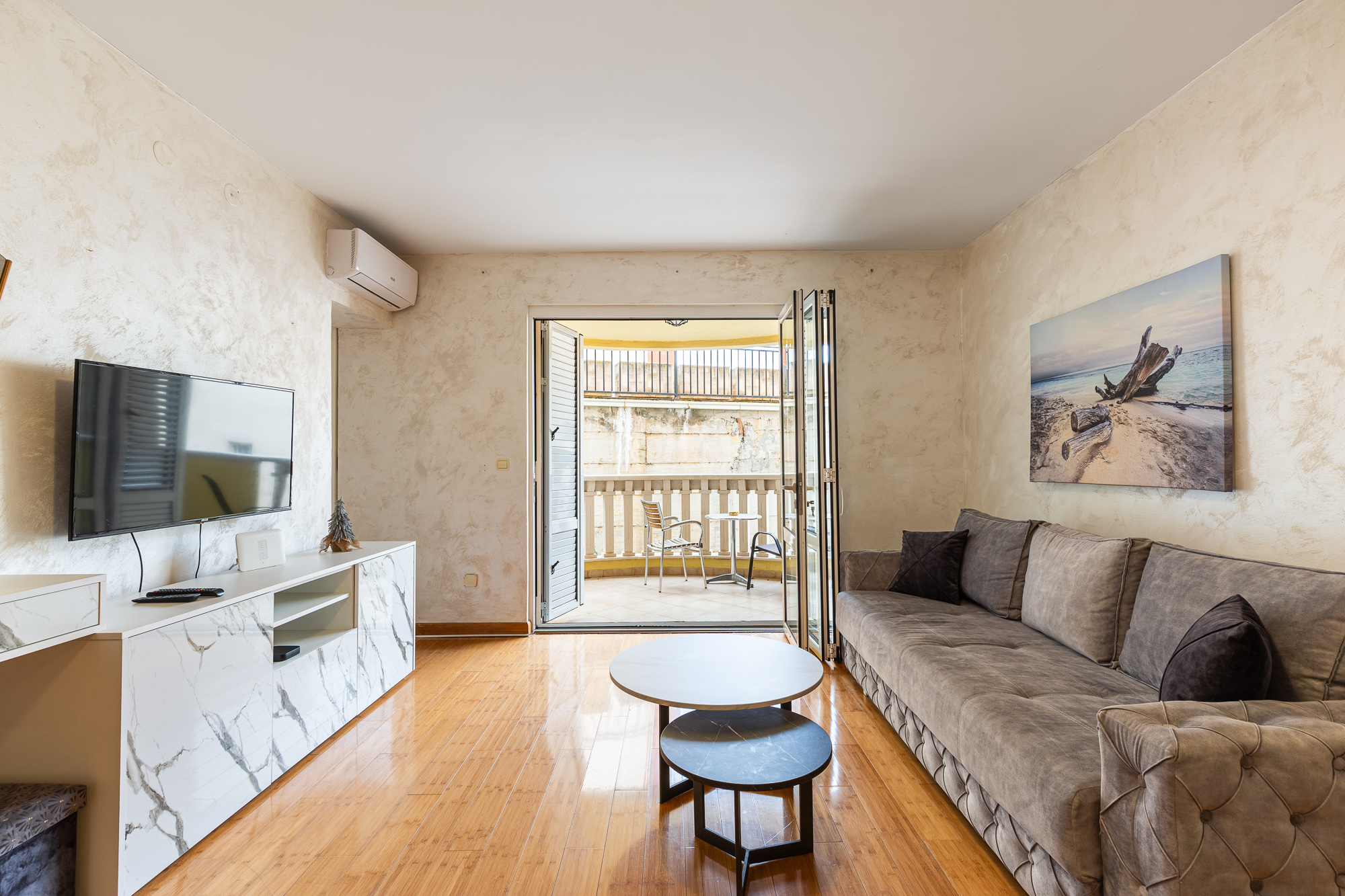 Image of Apartment - 1 Bedrooms - 1 Bathrooms for Sale in Budva-Przno-Montenegro, Image 1