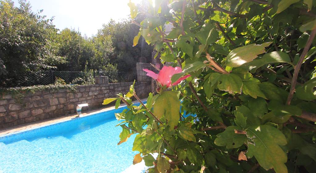 Image of House - 3 Bedrooms - 2 Bathrooms for Sale in Kotor-Bigovo-Montenegro, Image 15