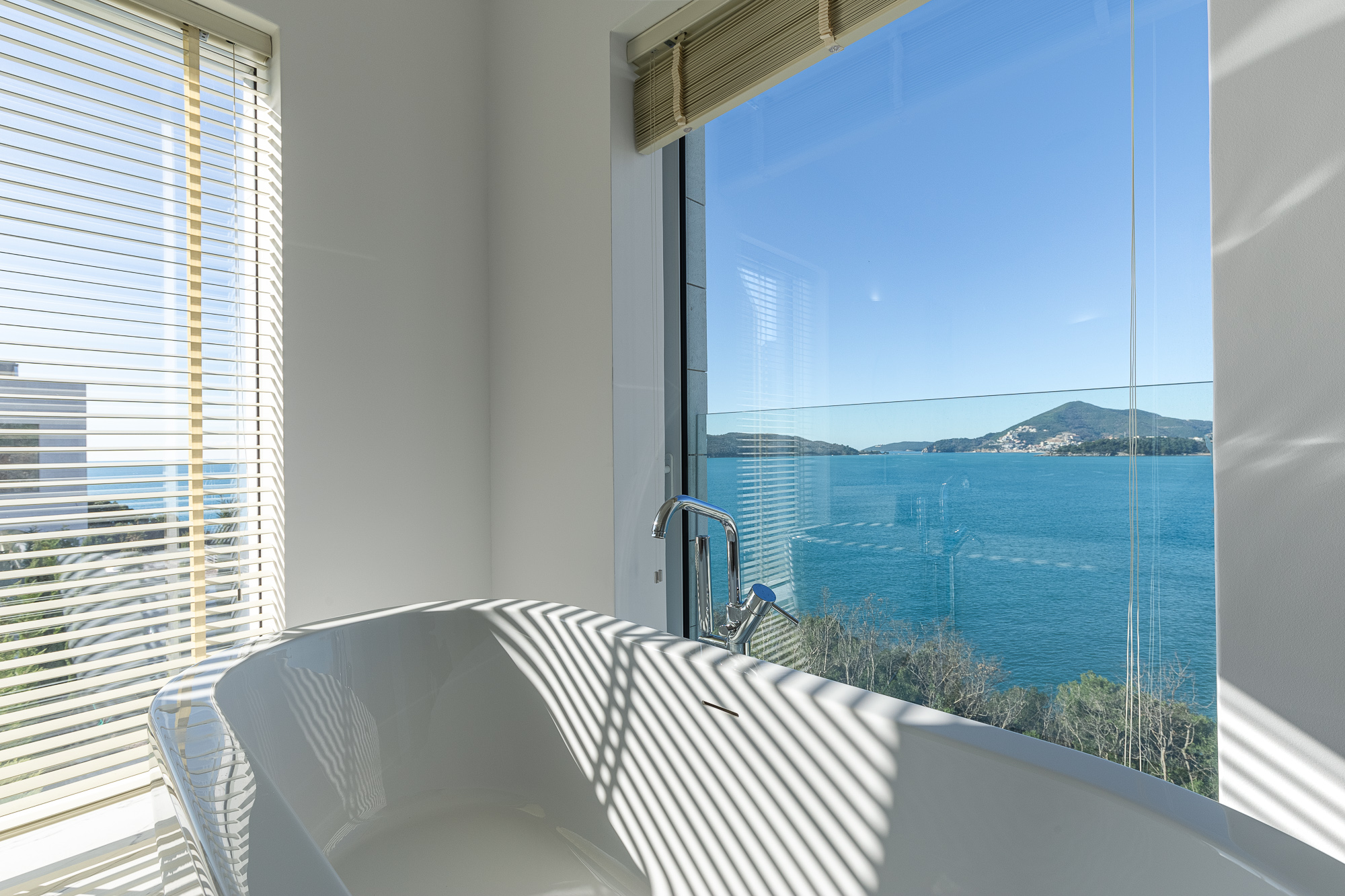 Image of Villa - 4 Bedrooms for Sale in Budva-Kamenovo-Montenegro, Image 27