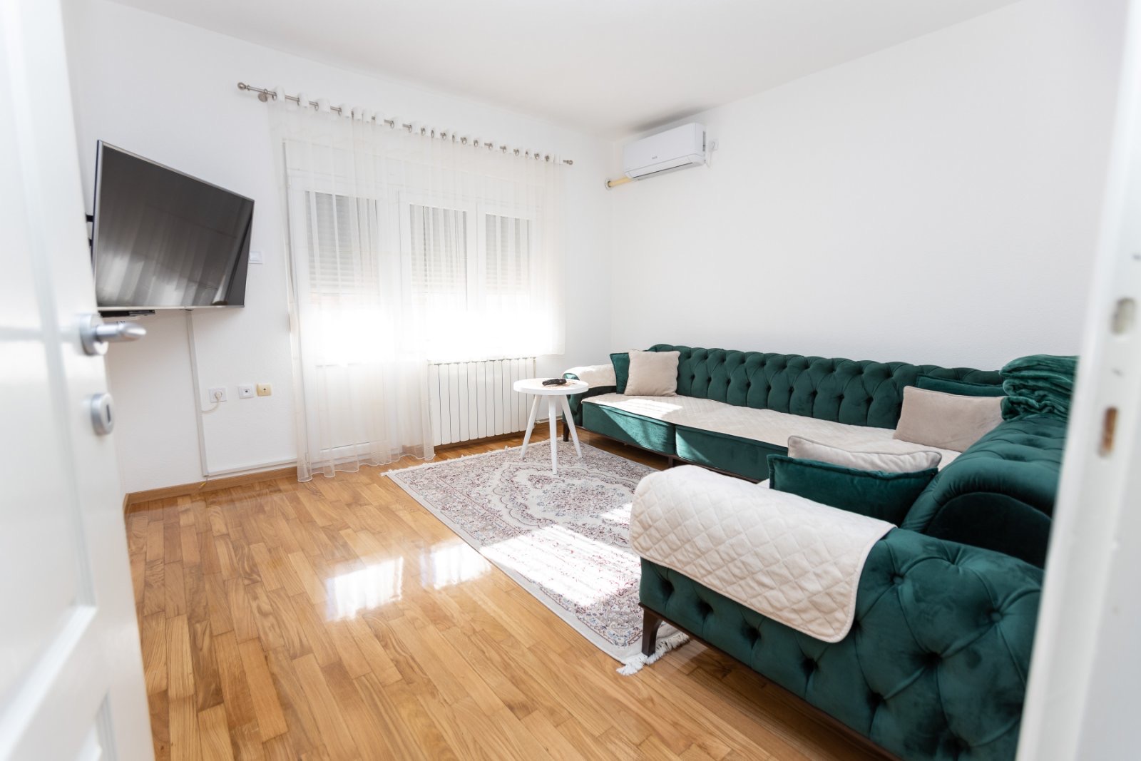 Image of House - 7 Bedrooms - 3 Bathrooms for Sale in Bar-Bar-Montenegro, Image 1