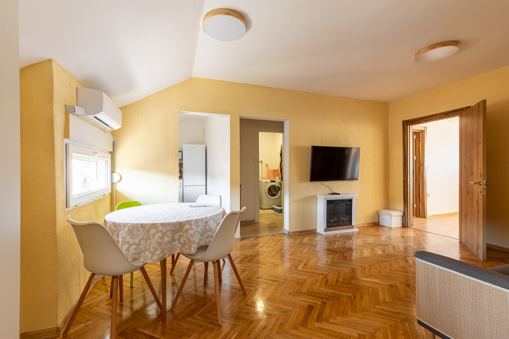 Image of Apartment - 2 Bedrooms - 1 Bathrooms for Sale in Budva-Budva-Montenegro, Image 13