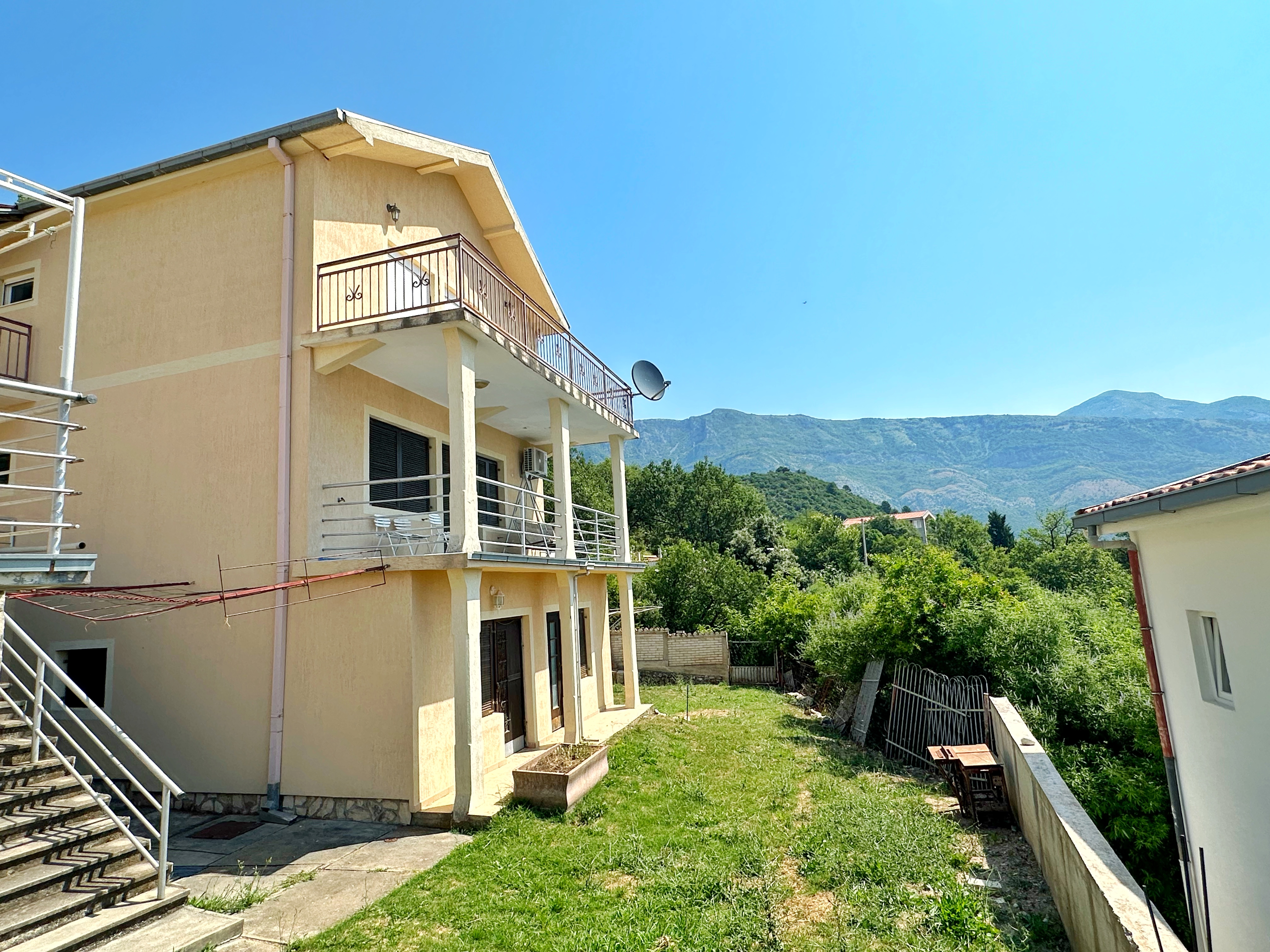 Image of House - 5 Bedrooms - 2 Bathrooms for Sale in Bar-Zagradje-Montenegro, Image 22