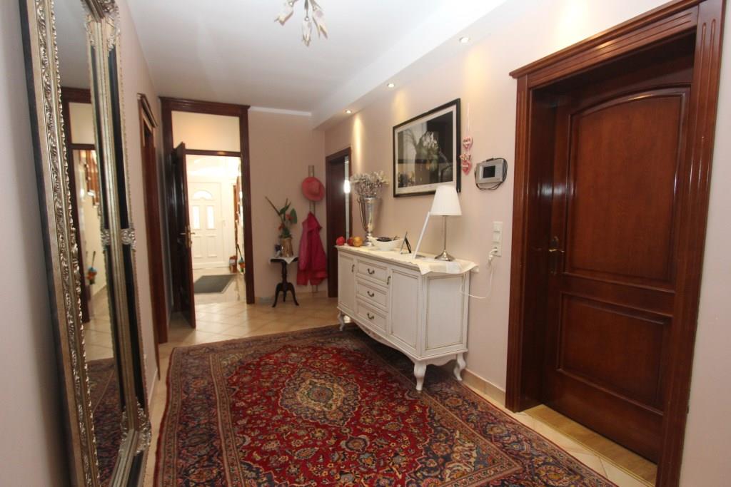 Image of House - 5 Bedrooms - 3 Bathrooms for Sale in Budva-Budva-Montenegro, Image 8