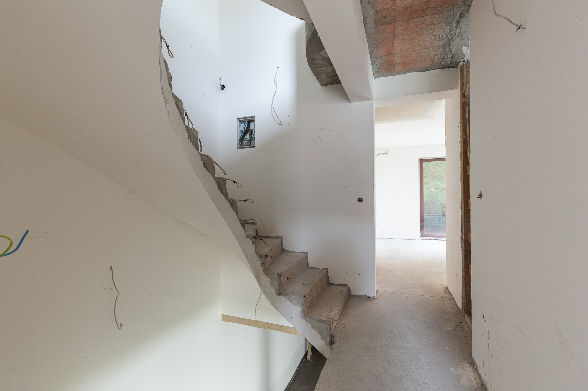 Image of House - 6 Bedrooms for Sale in Kotor-Prcanj-Montenegro, Image 17