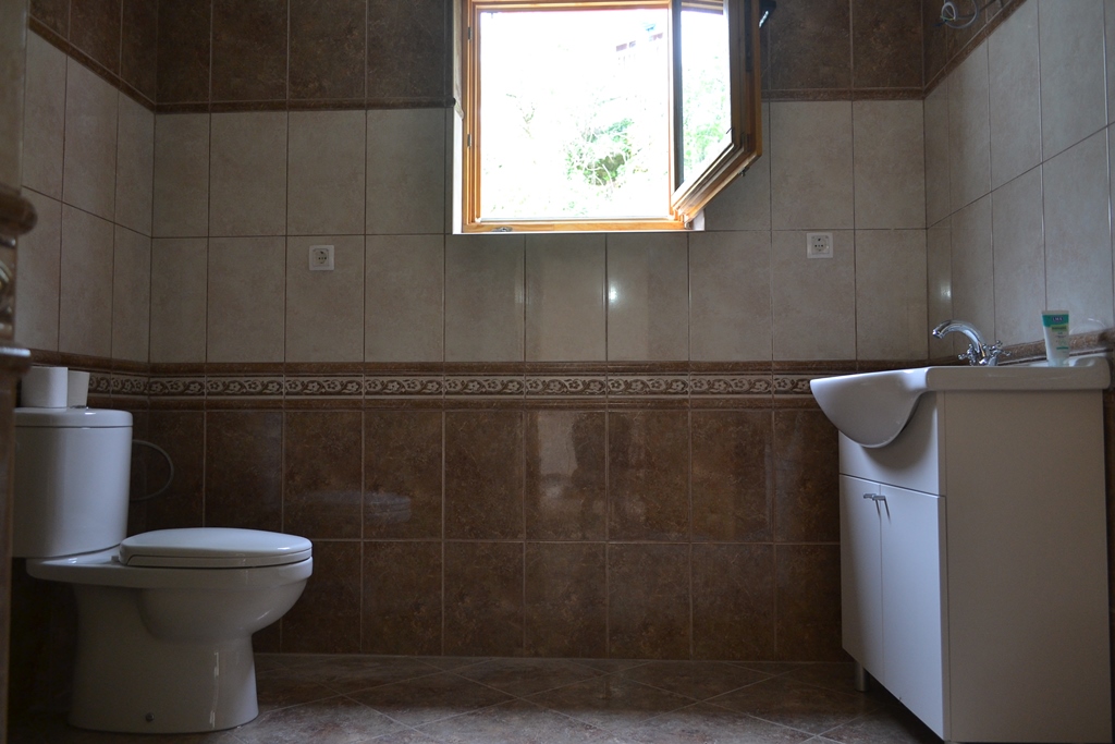 Image of House - 2 Bedrooms - 1 Bathrooms for Sale in Montenegro-Montenegro, Image 8