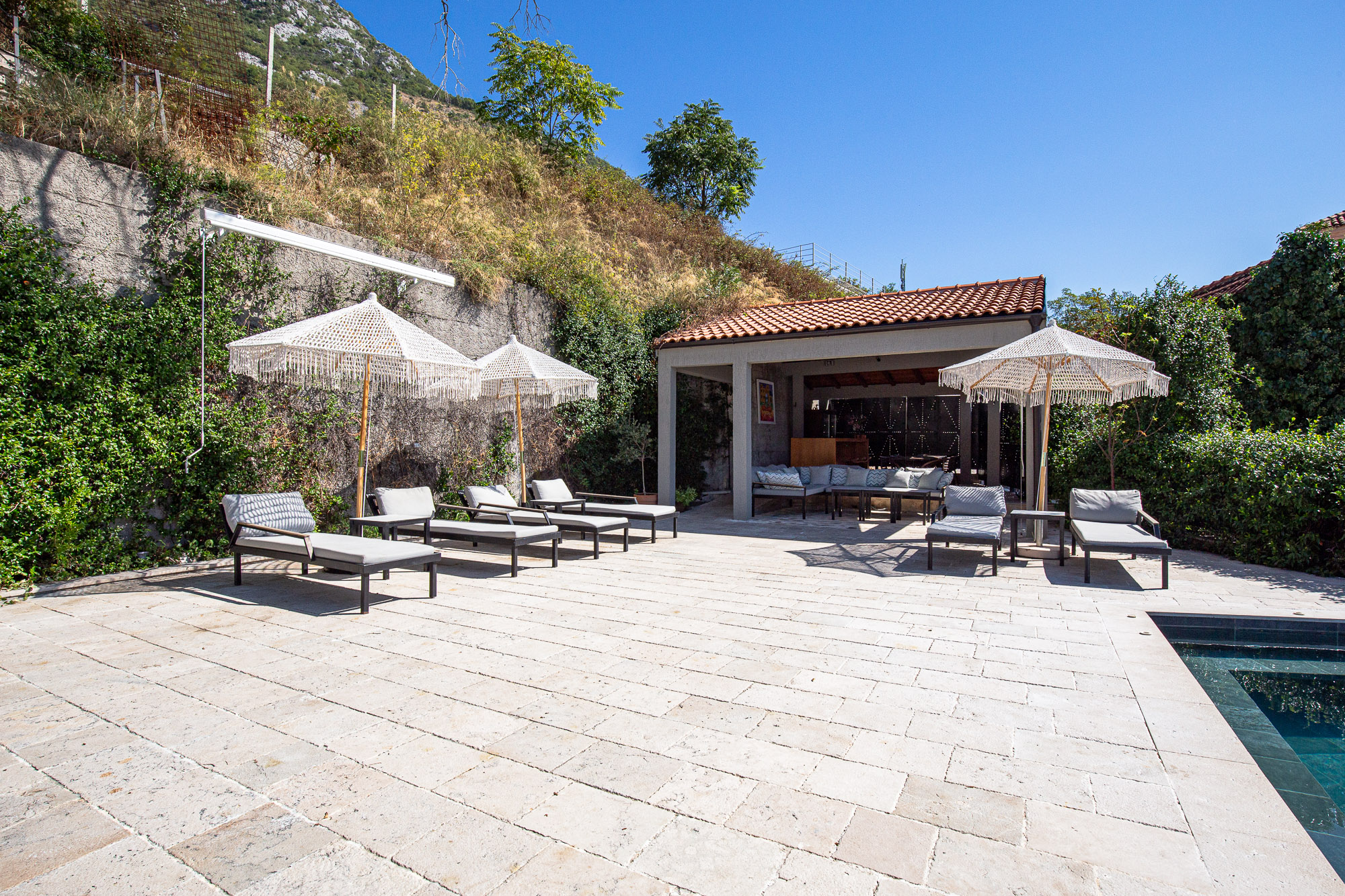 Image of Villa - 7 Bedrooms - 7 Bathrooms for Sale in Kotor-Montenegro, Image 14