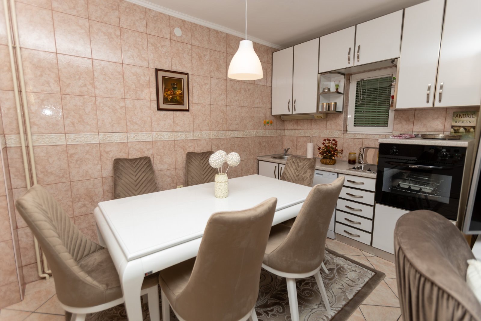 Image of House - 7 Bedrooms - 3 Bathrooms for Sale in Bar-Bar-Montenegro, Image 12