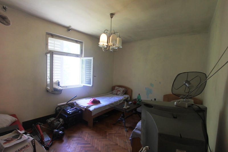 Image of House - 4 Bedrooms - 2 Bathrooms for Sale in Kotor-Kotor-Montenegro, Image 13