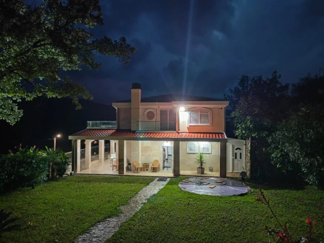 Image of House - 5 Bedrooms - 4 Bathrooms for Sale in Budva-Seoce-Montenegro, Image 1
