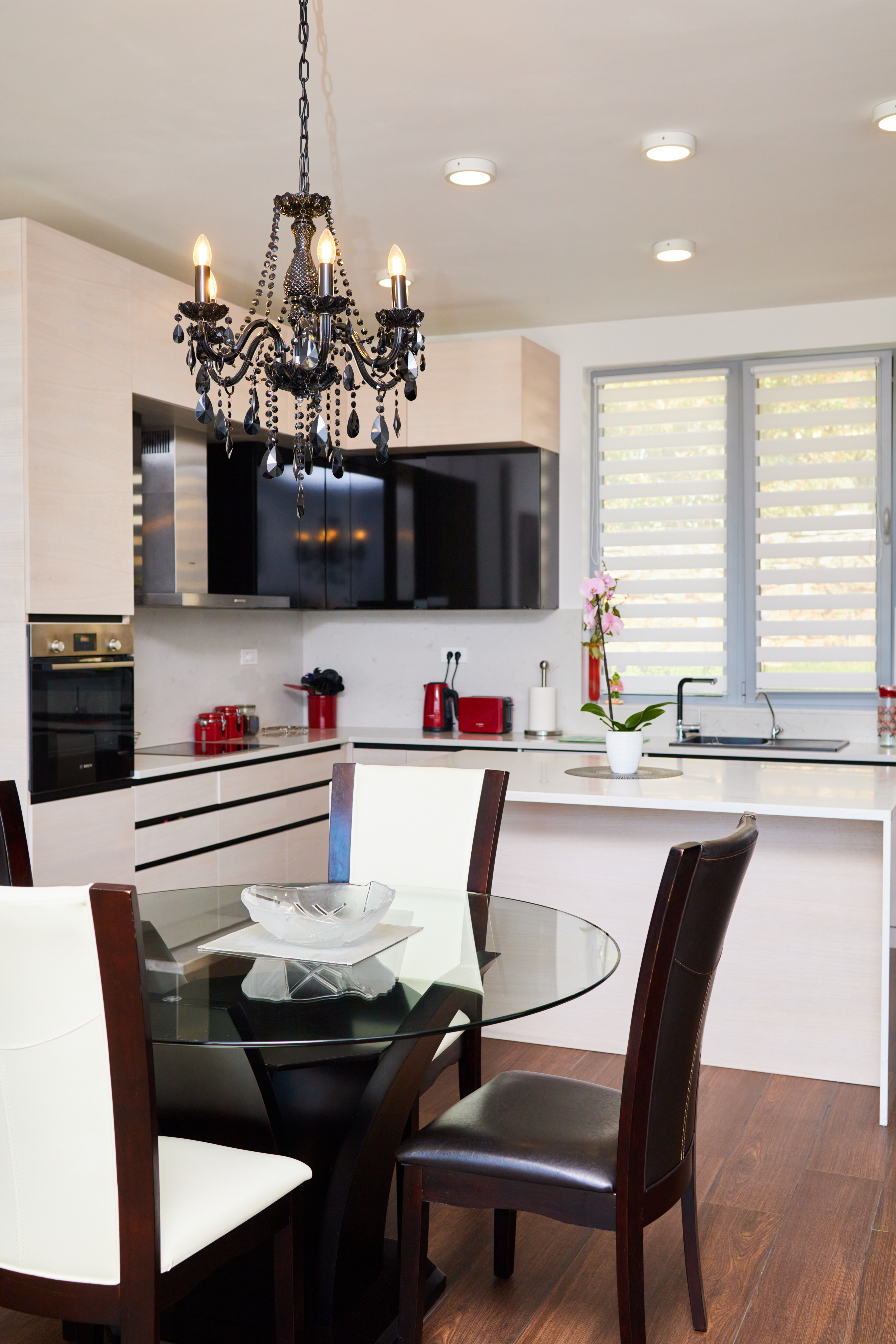 Image of Villa - 4 Bedrooms - 4 Bathrooms for Sale in Herceg-Novi-Kumbor-Montenegro, Image 7