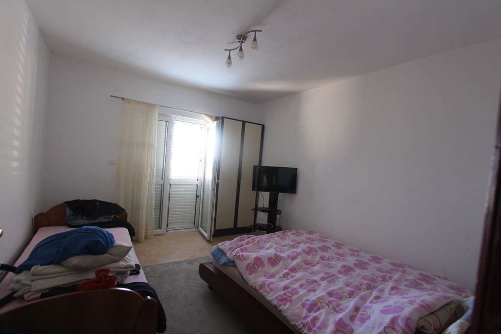 Image of House - 7 Bedrooms - 4 Bathrooms for Sale in Kotor-Kotor-Montenegro, Image 6