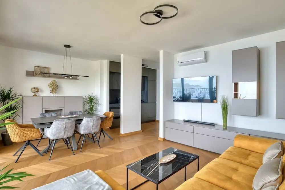 Image of Apartment - 3 Bedrooms for Sale in Budva-Blizikuce-Montenegro, Image 15