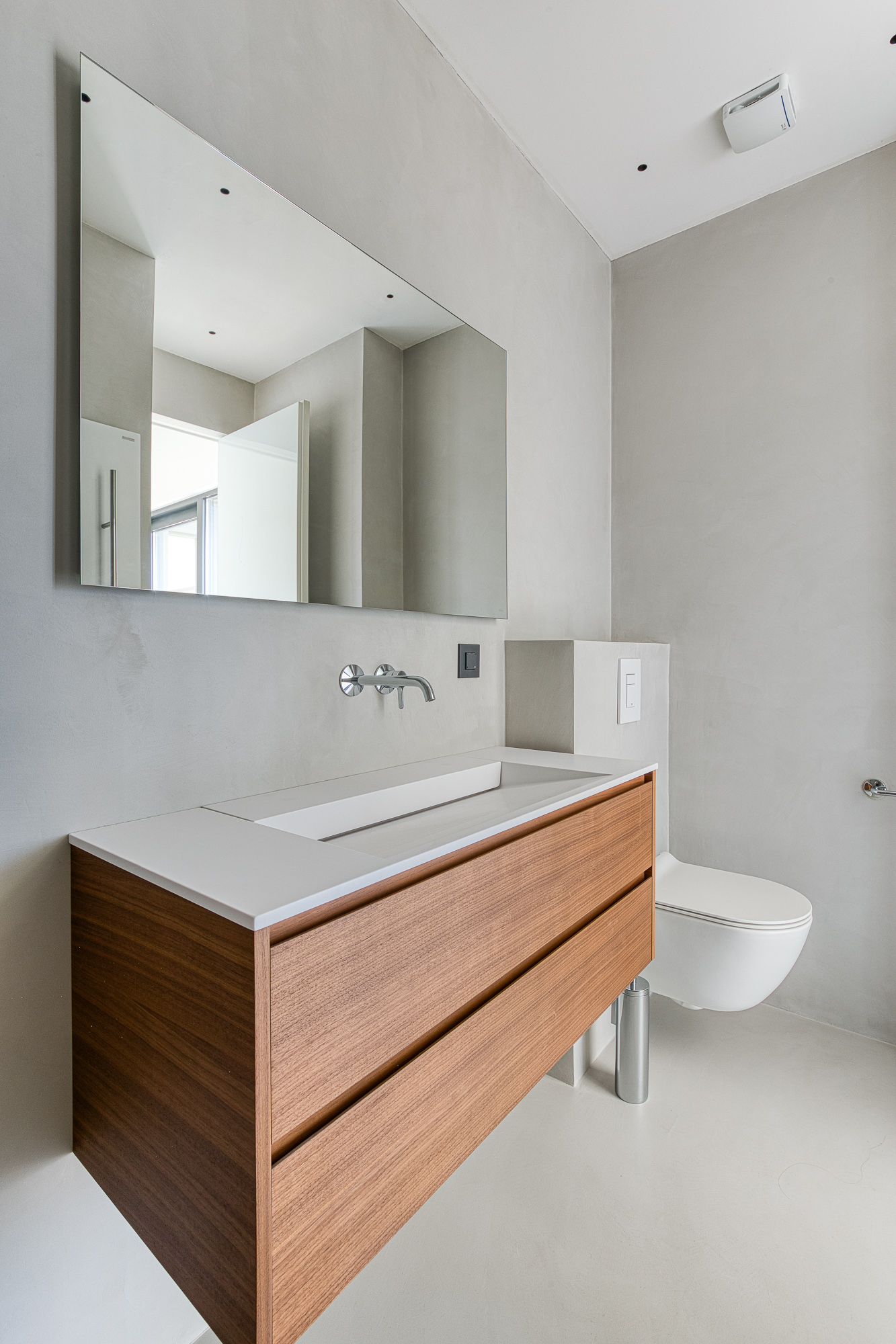Image of Apartment - 3 Bedrooms - 4 Bathrooms for Sale in Budva-Budva-Montenegro, Image 32