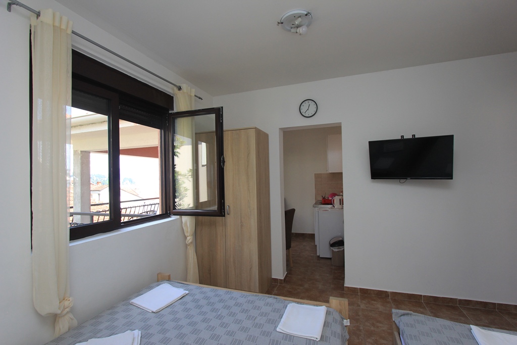 Image of Hotel - 19 Bedrooms for Sale in Herceg-Novi-Herceg Novi-Montenegro, Image 12