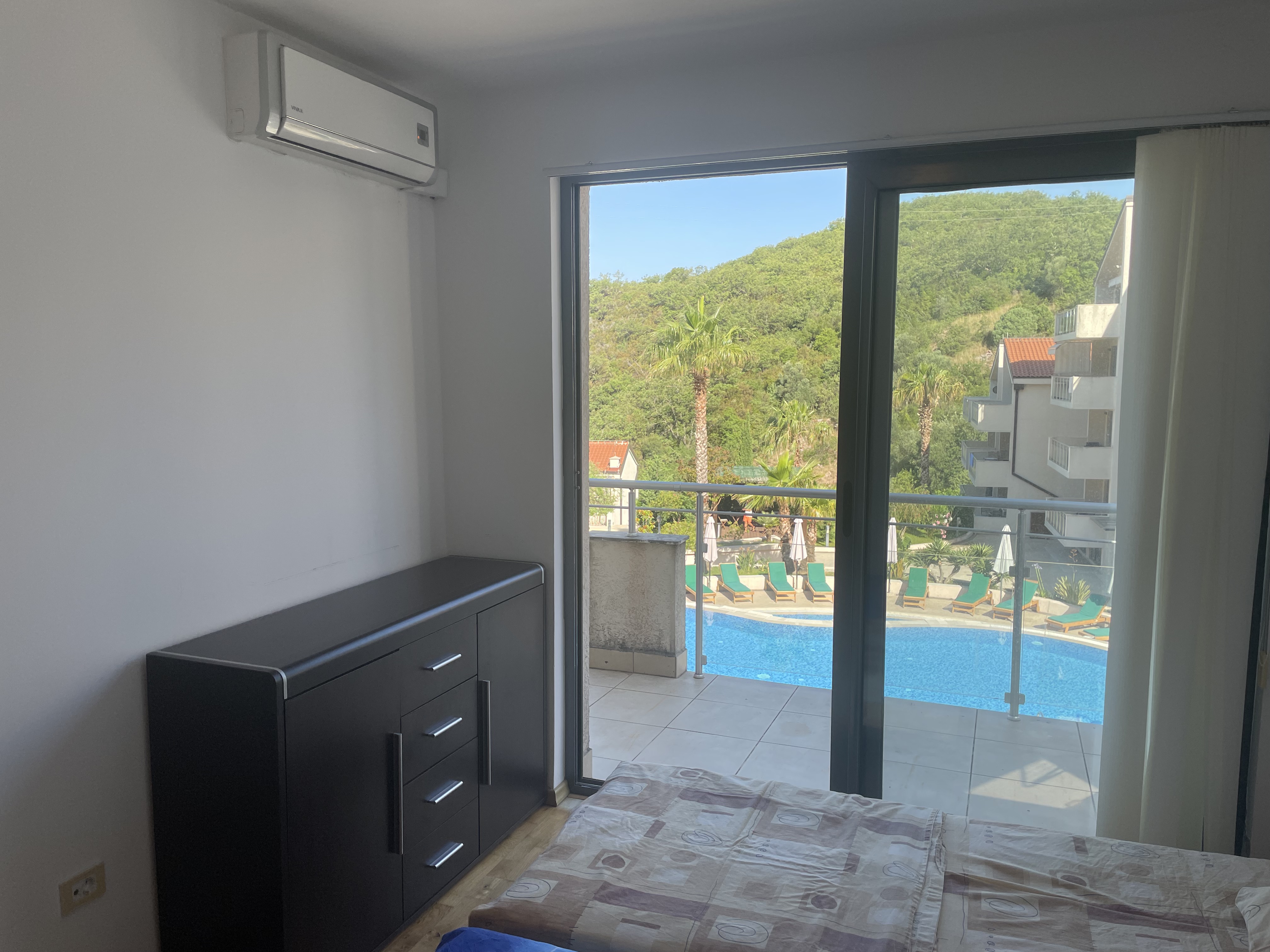 Image of Apartment - 2 Bedrooms - 1 Bathrooms for Sale in Budva-Przno-Montenegro, Image 5