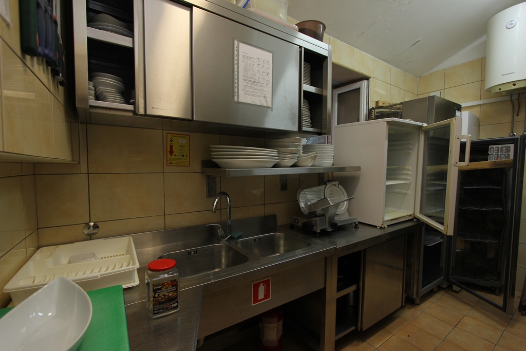 Image of House - 3 Bedrooms - 3 Bathrooms for Sale in Kotor-Prcanj-Montenegro, Image 16