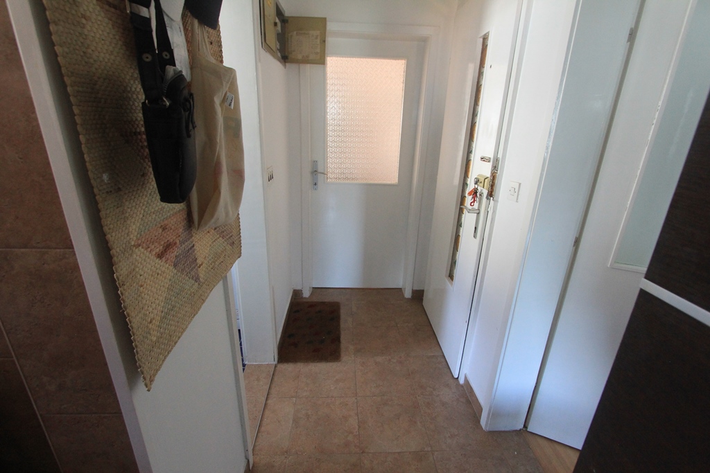 Image of Apartment - 2 Bedrooms - 1 Bathrooms for Sale in Kotor-Dobrota-Montenegro, Image 6