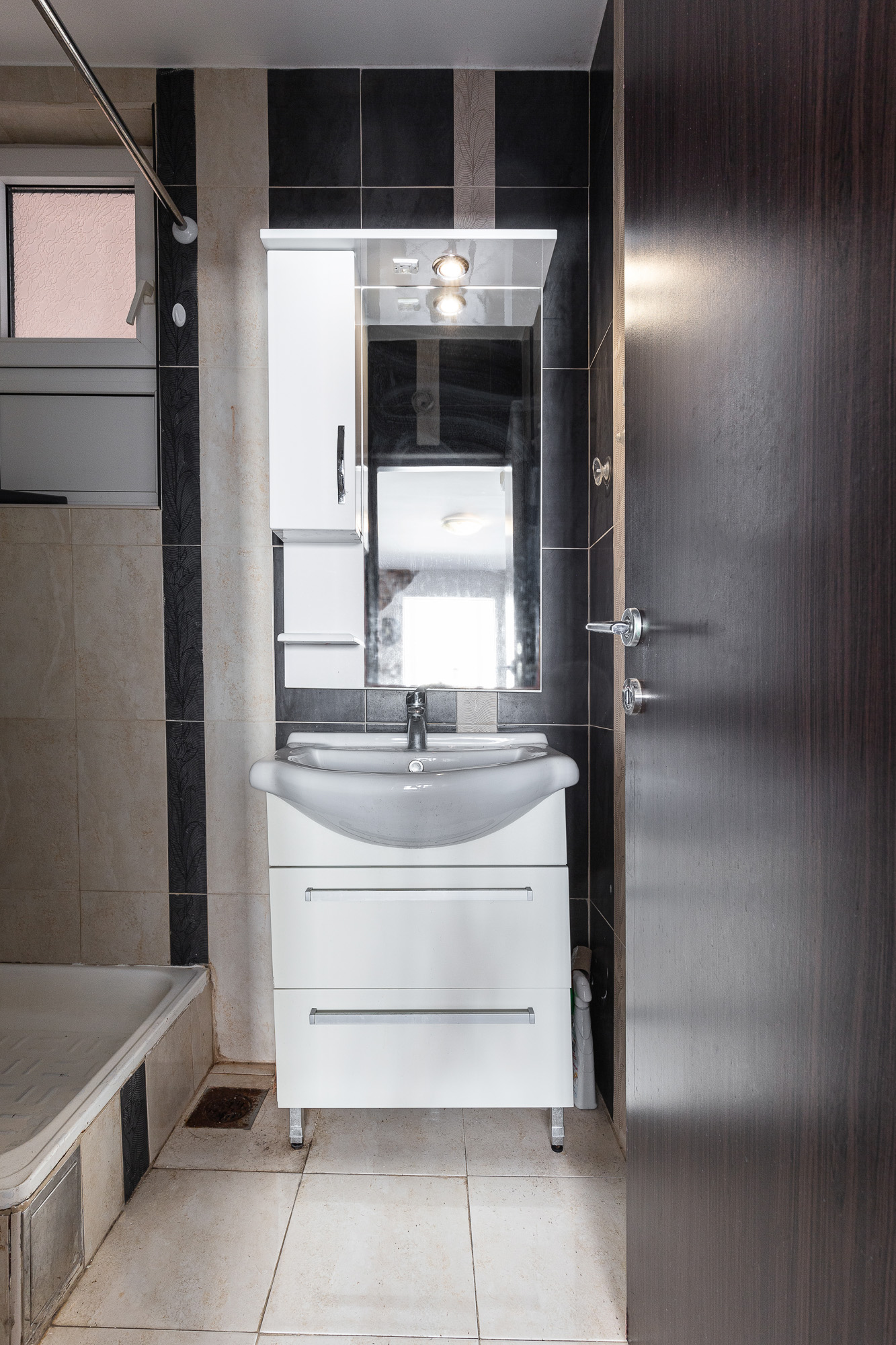 Image of Apartment - 1 Bathrooms for Sale in Budva-Becici-Montenegro, Image 5