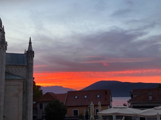 Image of House - 3 Bedrooms - 2 Bathrooms for Sale in Herceg-Novi-Herceg Novi-Montenegro, Image 30