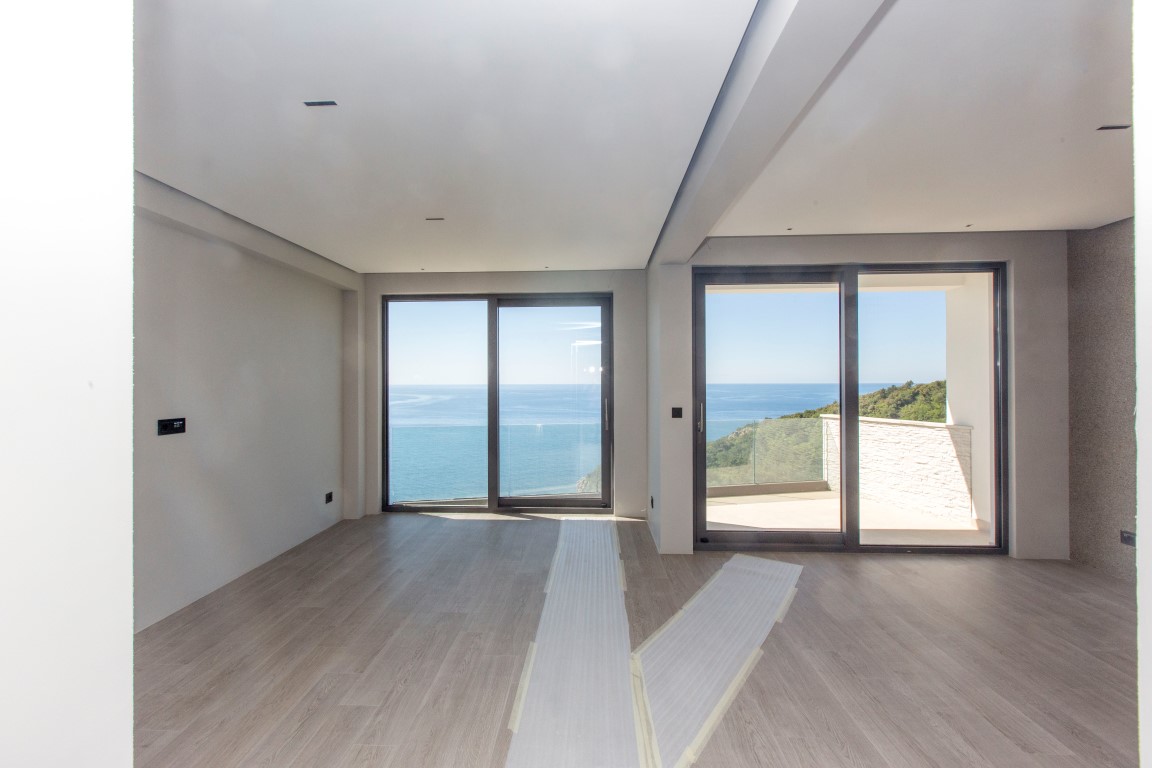 Image of Villa - 4 Bedrooms - 5 Bathrooms for Sale in Budva-Budva-Montenegro, Image 25