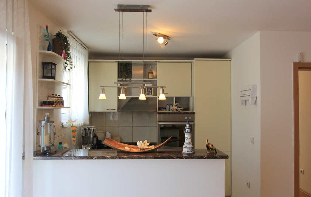 Image of House - 4 Bedrooms - 2 Bathrooms for Sale in Bar-Susanj-Montenegro, Image 6