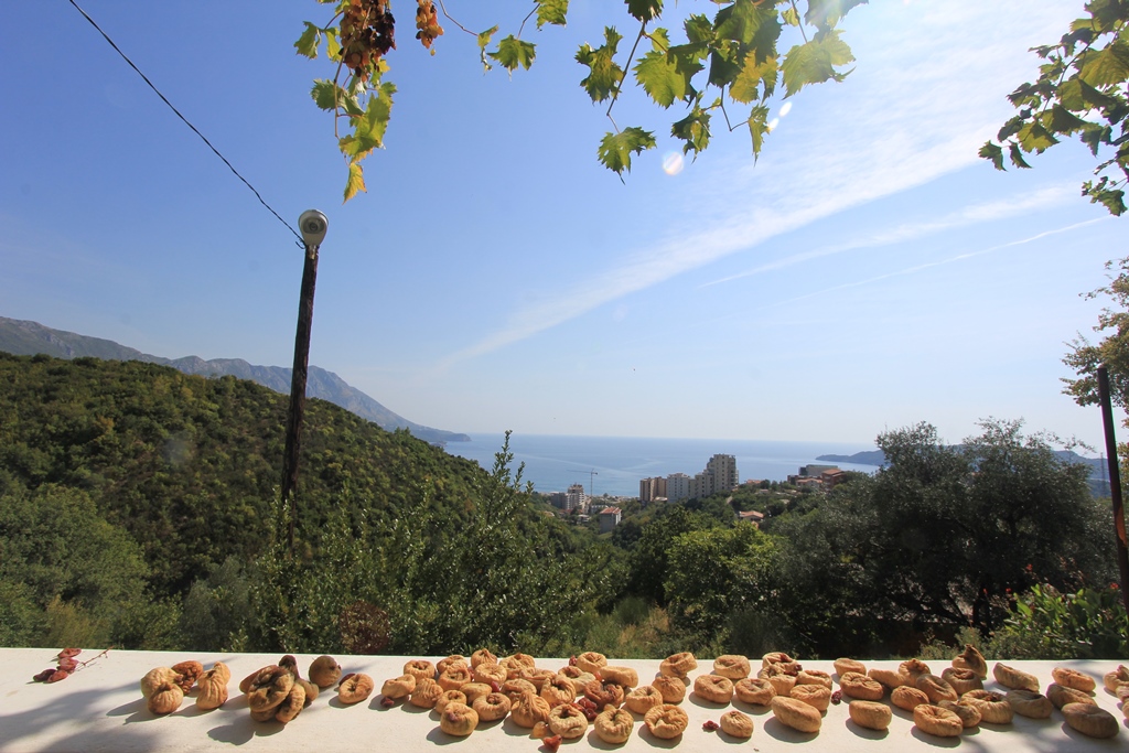 Image of House - 3 Bedrooms - 3 Bathrooms for Sale in Budva-Budva-Montenegro, Image 6