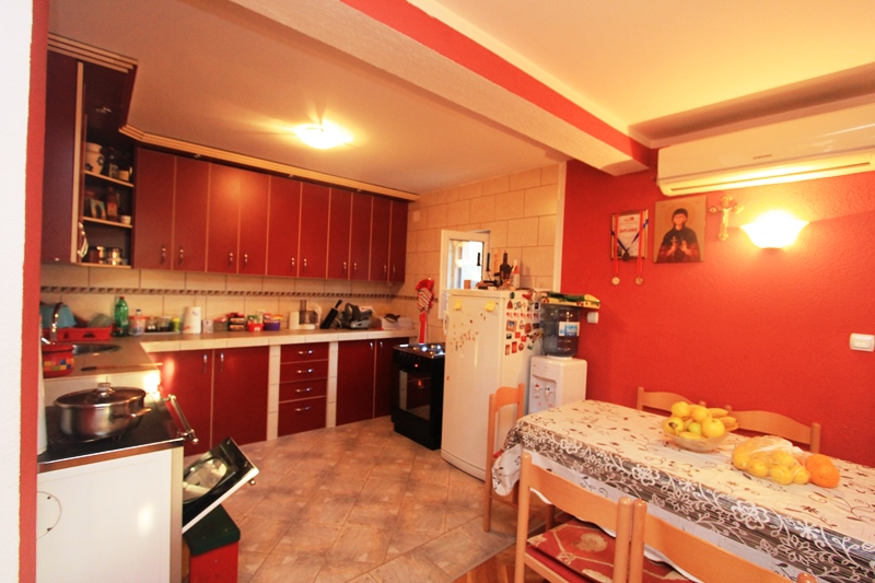 Image of House - 4 Bedrooms - 3 Bathrooms for Sale in Bar-Bjelisi-Montenegro, Image 6
