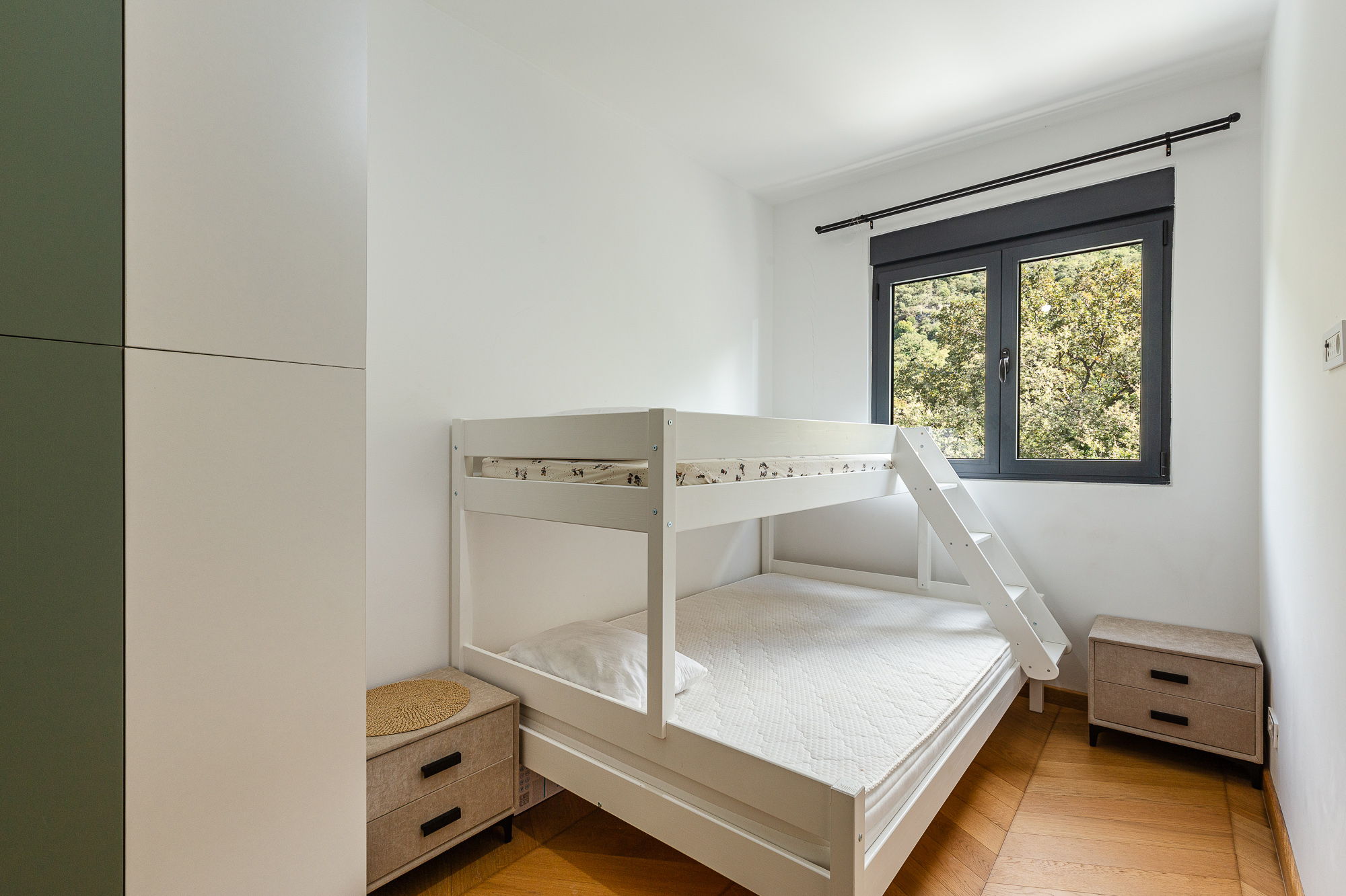 Image of Apartment - 3 Bedrooms - 2 Bathrooms for Sale in Budva-Montenegro, Image 9