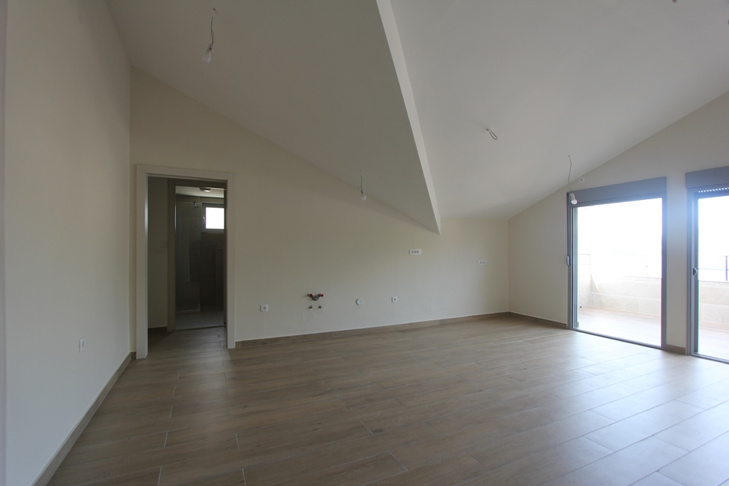 Image of Apartment - 3 Bedrooms - 2 Bathrooms for Sale in Budva-Przno-Montenegro, Image 4