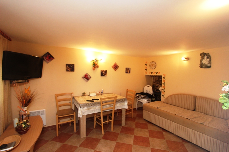 Image of House - 4 Bedrooms - 3 Bathrooms for Sale in Bar-Bar-Montenegro, Image 11