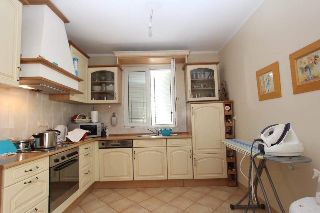 Image of House - 5 Bedrooms - 3 Bathrooms for Sale in Budva-Budva-Montenegro, Image 17