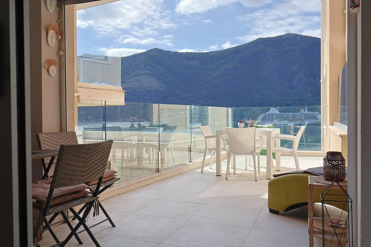 Image of Apartment - 2 Bedrooms - 1 Bathrooms for Sale in Kotor-Dobrota-Montenegro, Image 1