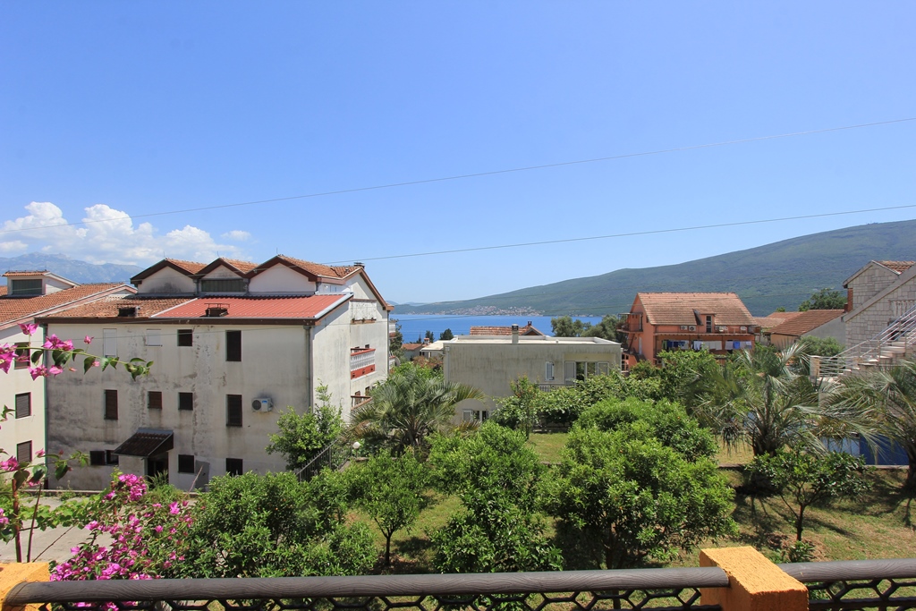 Image of House - 3 Bedrooms - 3 Bathrooms for Sale in Herceg-Novi-Baosici-Montenegro, Image 1