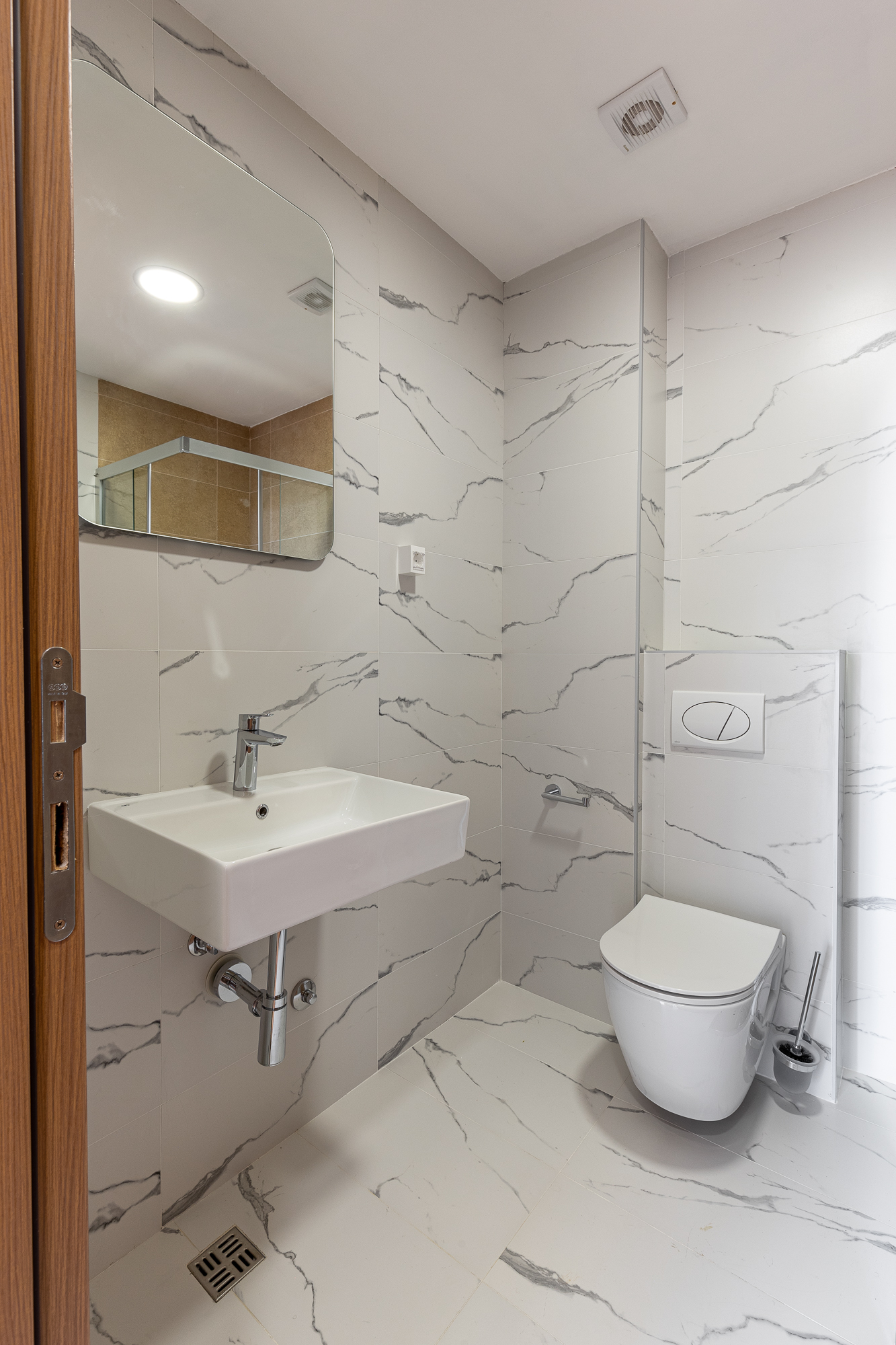 Image of Apartment - 1 Bedrooms - 1 Bathrooms for Sale in Budva-Budva-Montenegro, Image 7