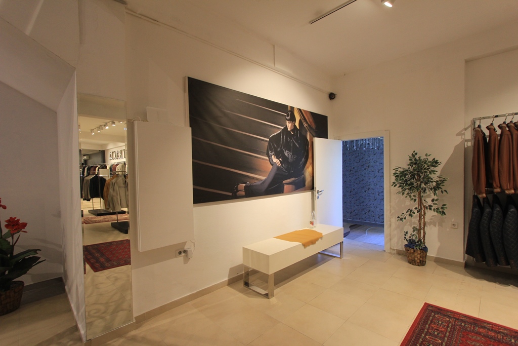 Image of Commerce property - 2 Bathrooms for Sale in Budva-Budva-Montenegro, Image 2