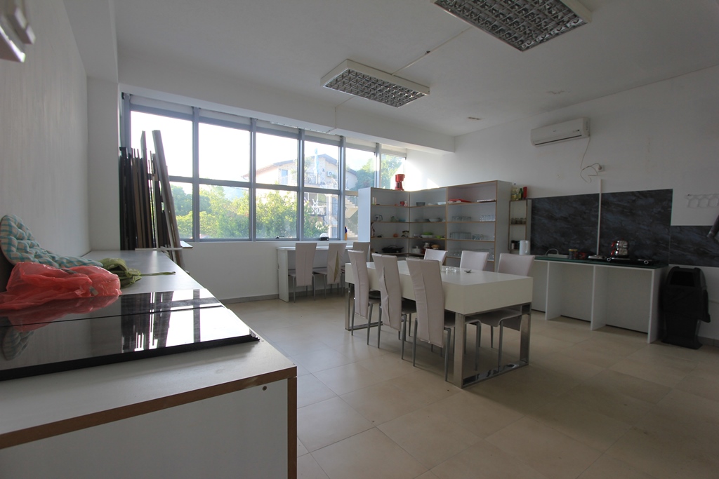 Image of Commerce property - 2 Bathrooms for Sale in Budva-Budva-Montenegro, Image 11