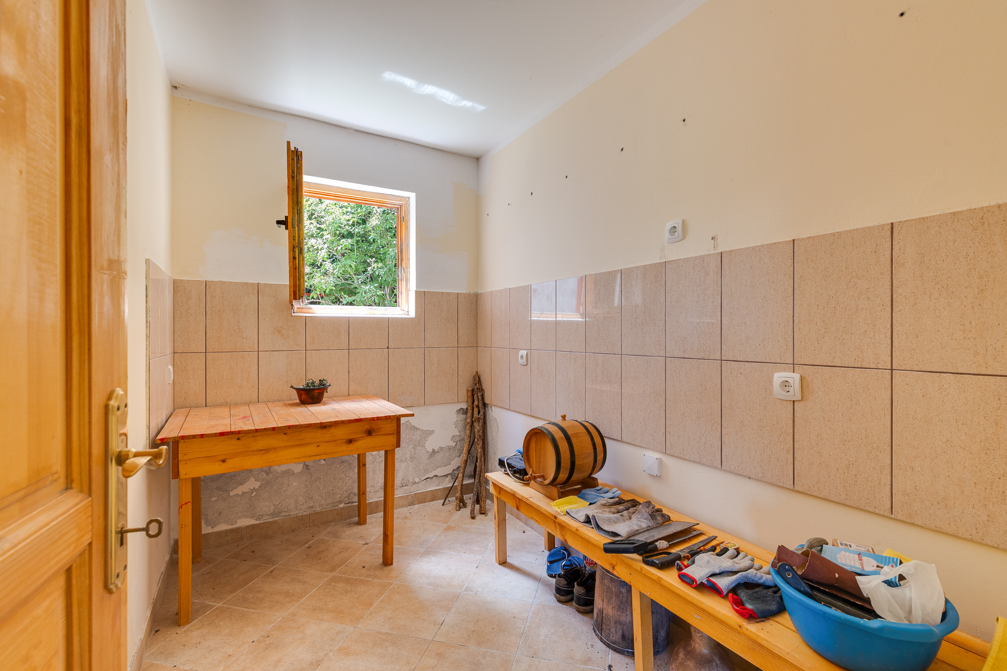  Image of House - 2 Bedrooms - 1 Bathrooms for Residential For Sale in Montenegro-Montenegro, Image 8