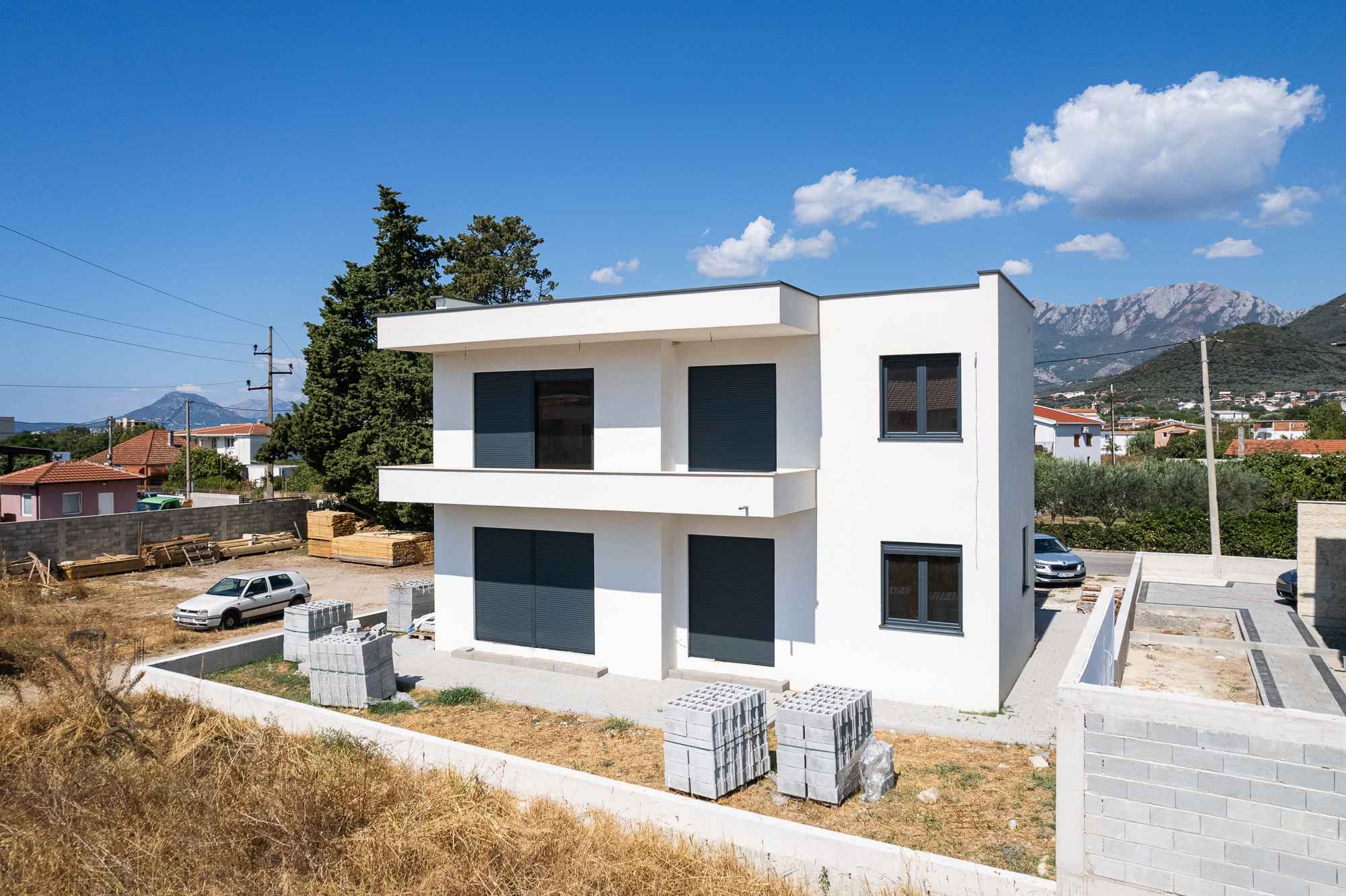  Image of House - 3 Bedrooms - 3 Bathrooms for Residential For Sale in Bar-Bar-Montenegro, Image 24