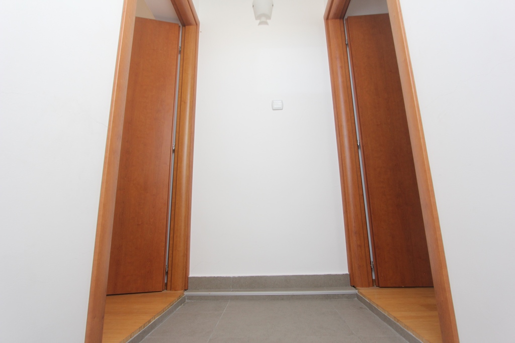 Image of House - 5 Bedrooms - 3 Bathrooms for Sale in Tivat-Montenegro, Image 9