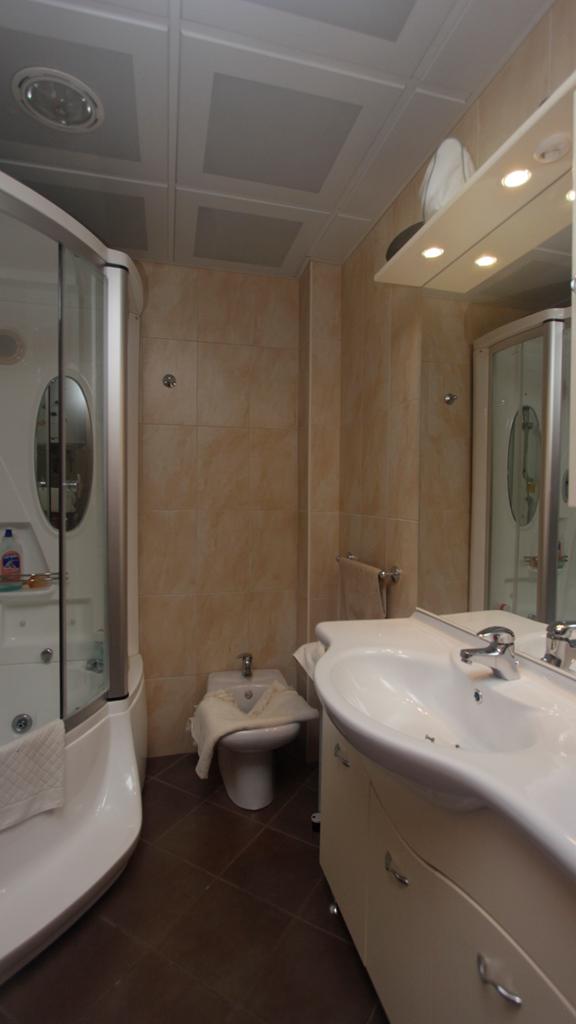 Image of Apartment - 1 Bedrooms - 1 Bathrooms for Sale in Budva-Przno-Montenegro, Image 12