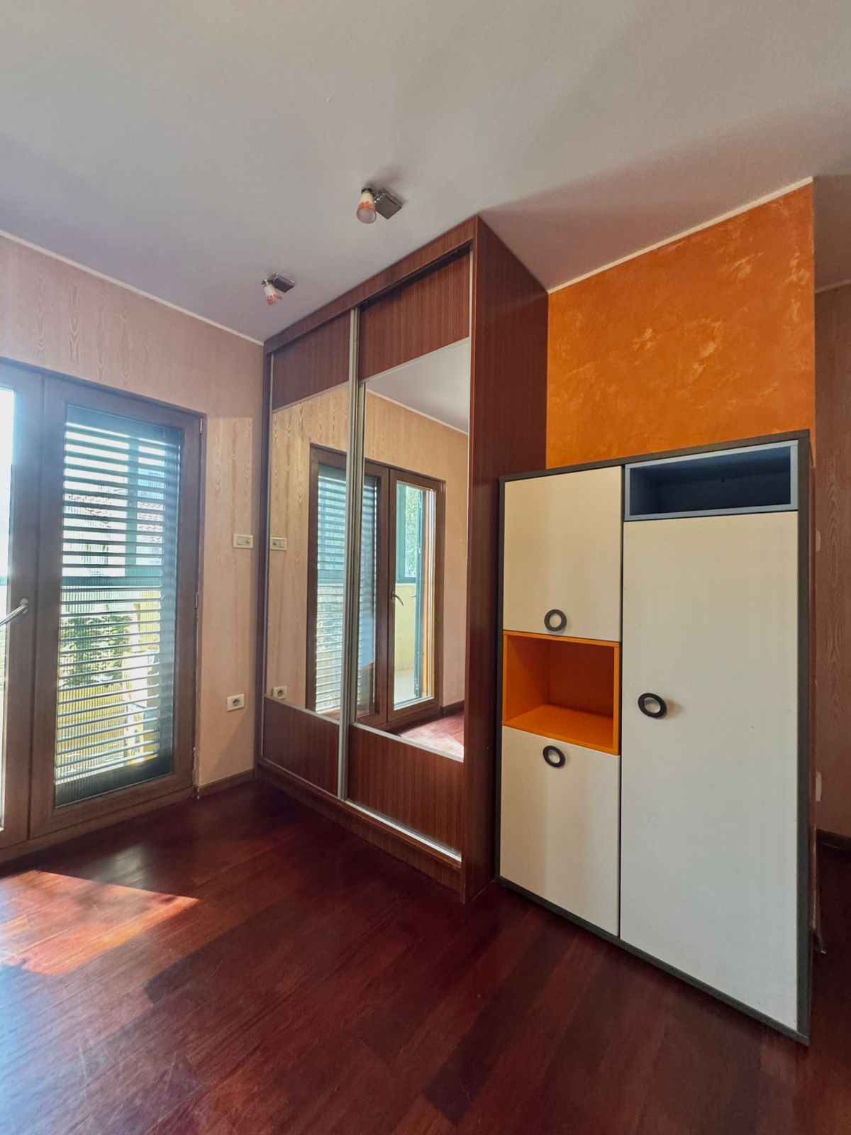 Image of Apartment - 1 Bedrooms - 1 Bathrooms for Sale in Budva-Budva-Montenegro, Image 4
