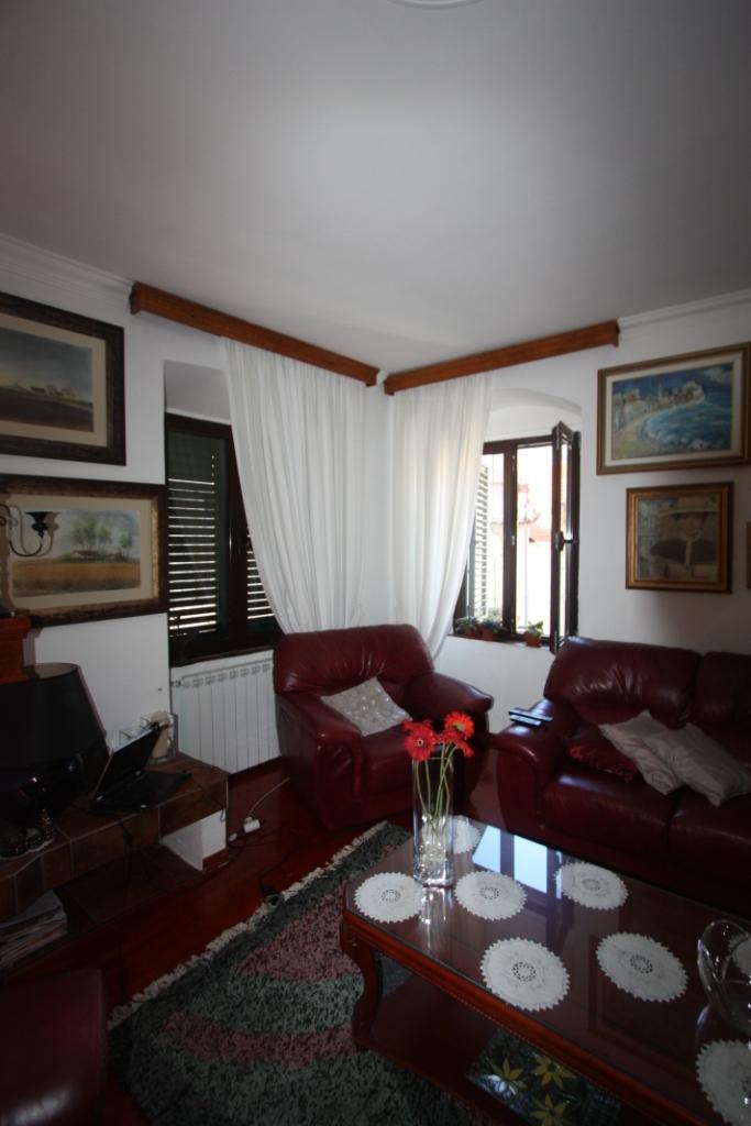 Image of Apartment - 3 Bedrooms - 2 Bathrooms for Sale in Kotor-Kotor-Montenegro, Image 7