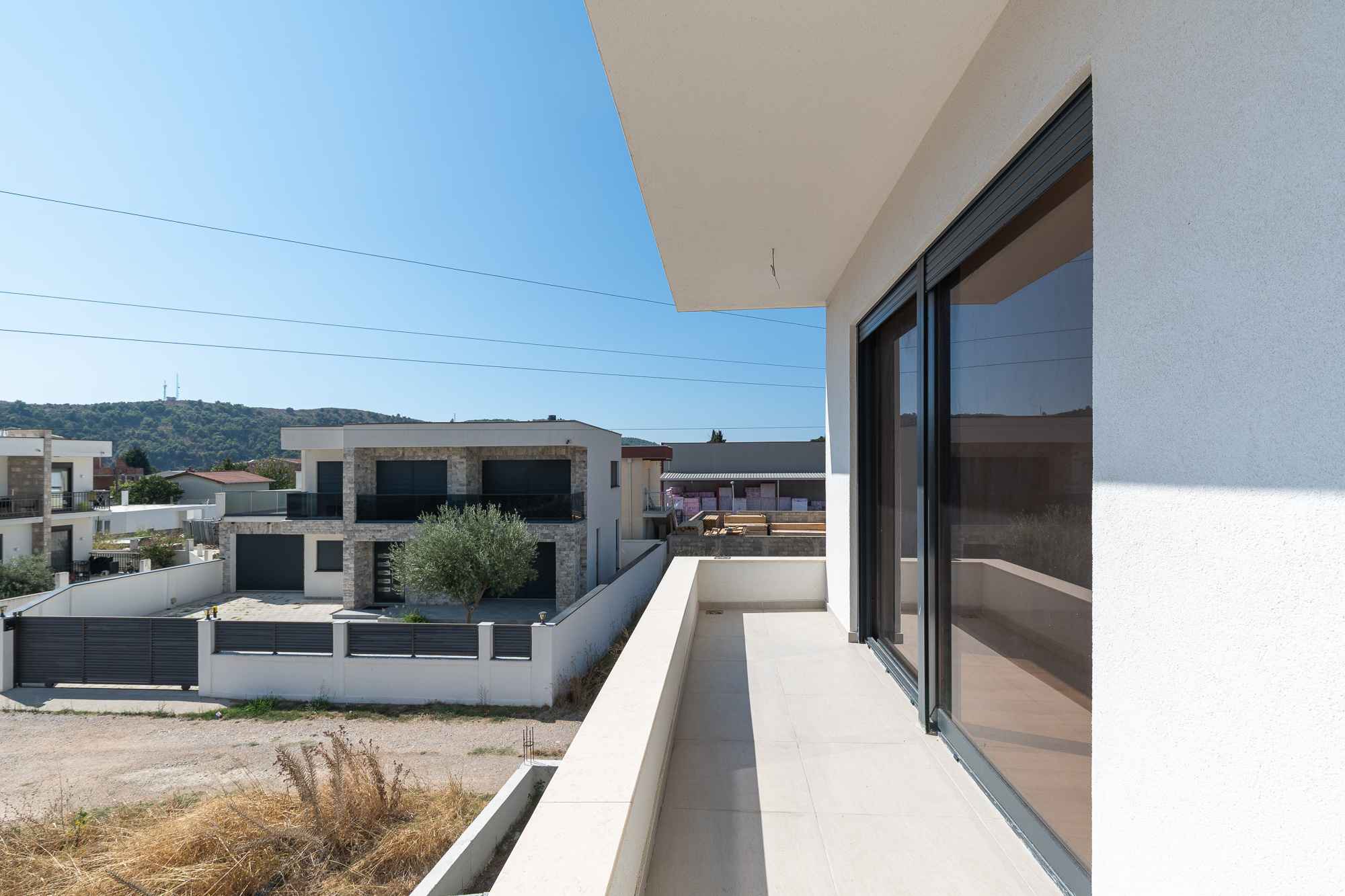  Image of House - 3 Bedrooms - 3 Bathrooms for Residential For Sale in Bar-Bar-Montenegro, Image 18