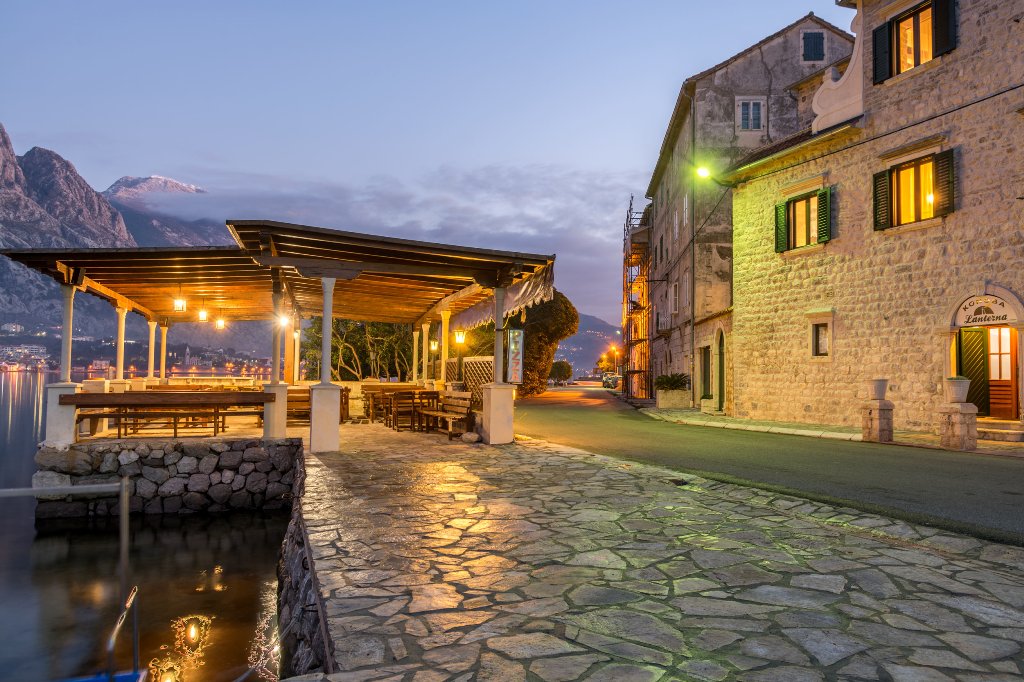 Image of House - 6 Bedrooms - 6 Bathrooms for Sale in Kotor-Prcanj-Montenegro, Image 1