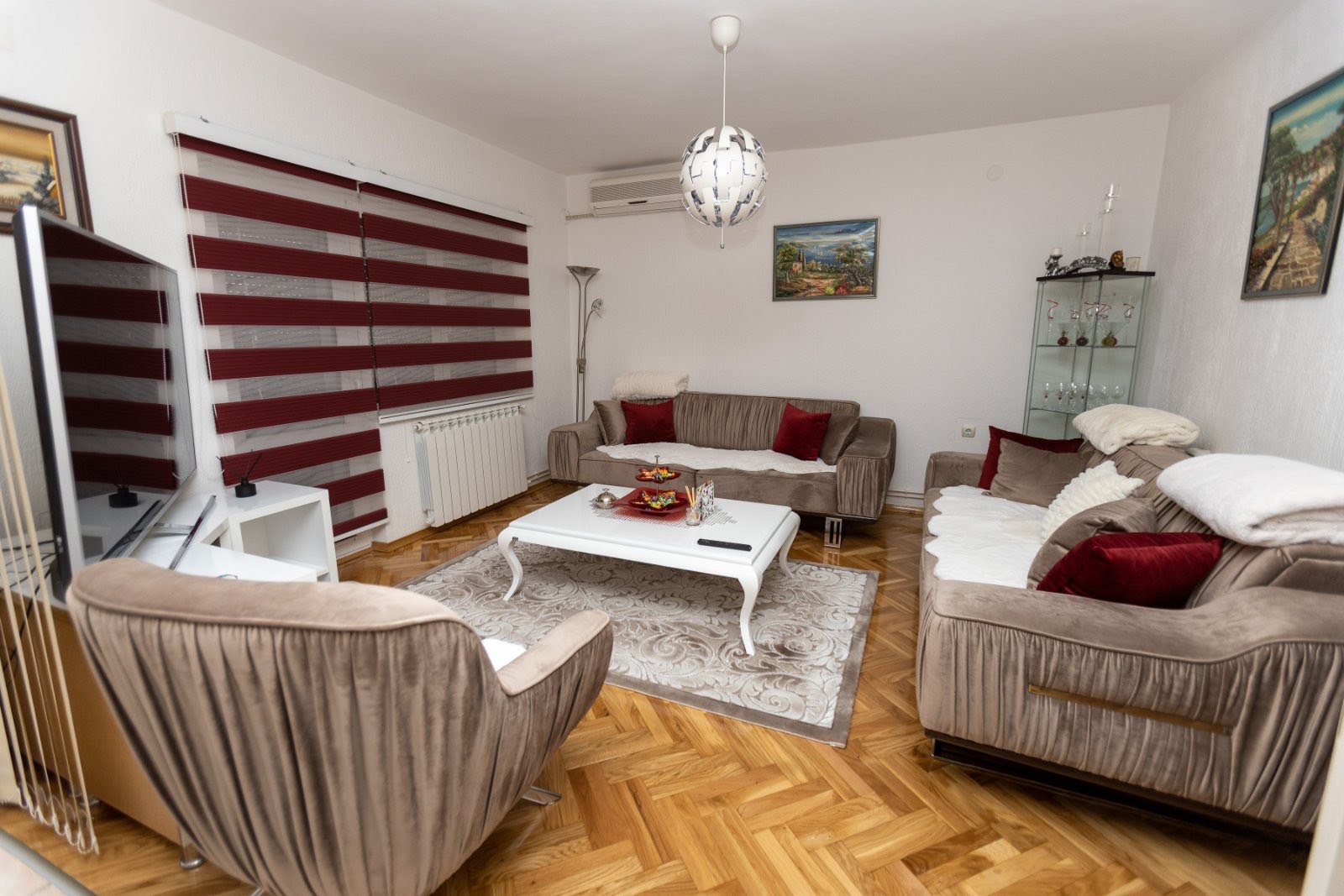 Image of House - 7 Bedrooms - 3 Bathrooms for Sale in Bar-Bar-Montenegro, Image 10