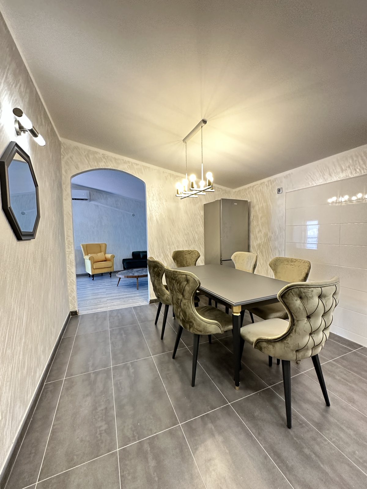 Image of Apartment - 2 Bedrooms - 1 Bathrooms for Sale in Budva-Budva-Montenegro, Image 6