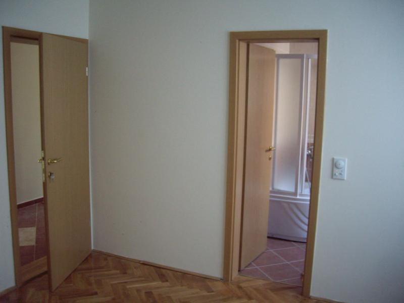 Image of House - 12 Bedrooms - 10 Bathrooms for Sale in Bar-Bar-Montenegro, Image 14