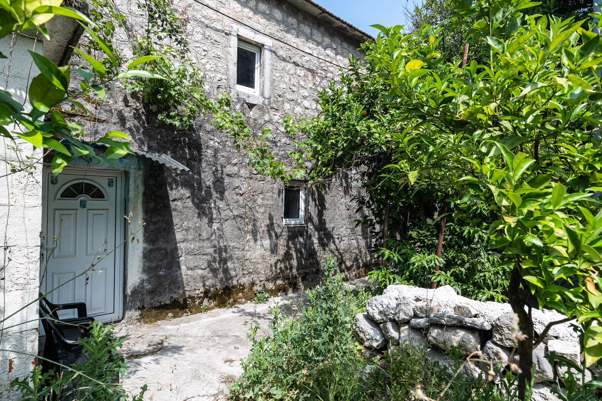 Image of House - 4 Bedrooms - 2 Bathrooms for Sale in Kotor-Kotor-Montenegro, Image 2