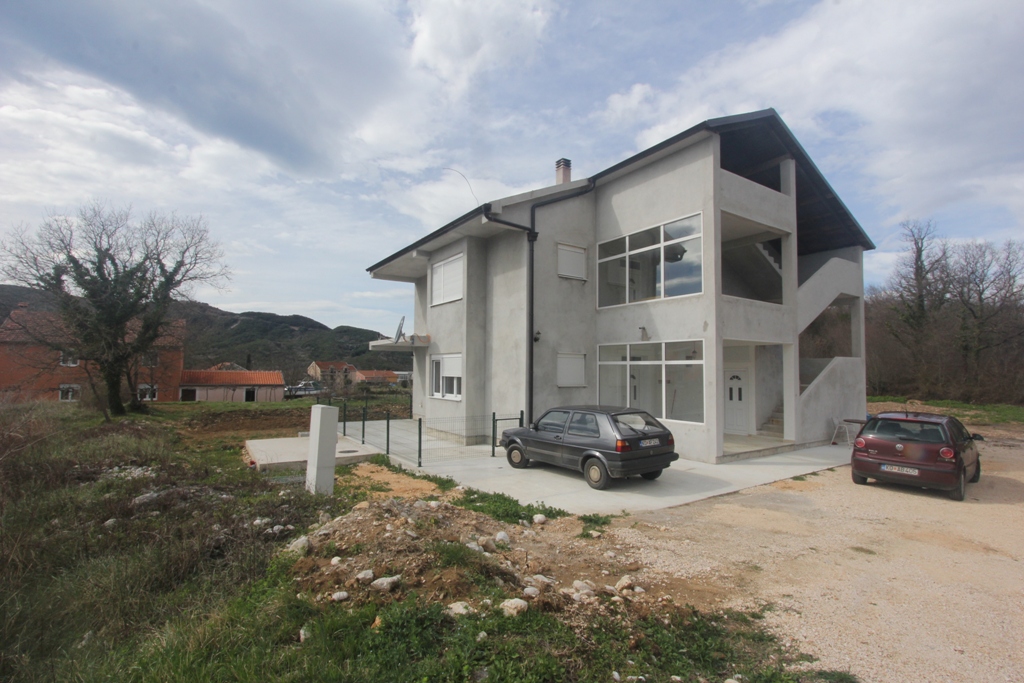 Image of House - 4 Bedrooms - 4 Bathrooms for Sale in Kotor-Kotor-Montenegro, Image 1