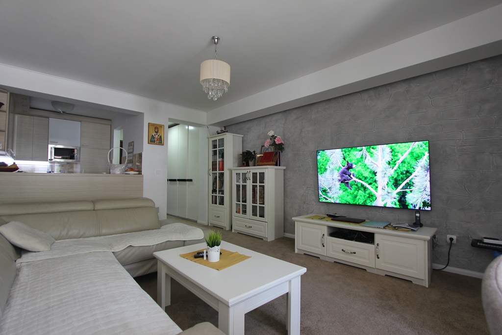 Image of Apartment - 4 Bedrooms - 1 Bathrooms for Sale in Budva-Budva-Montenegro, Image 1